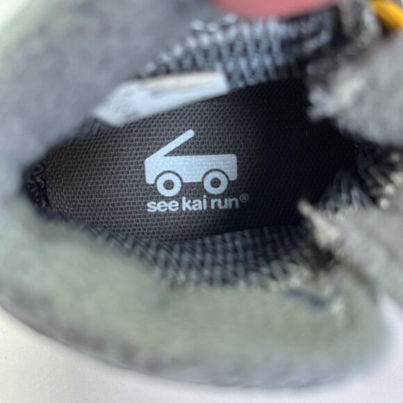 See Kai Run Sam Waterproof Boots size 4 in Navy & Gray - Picture 6 of 14